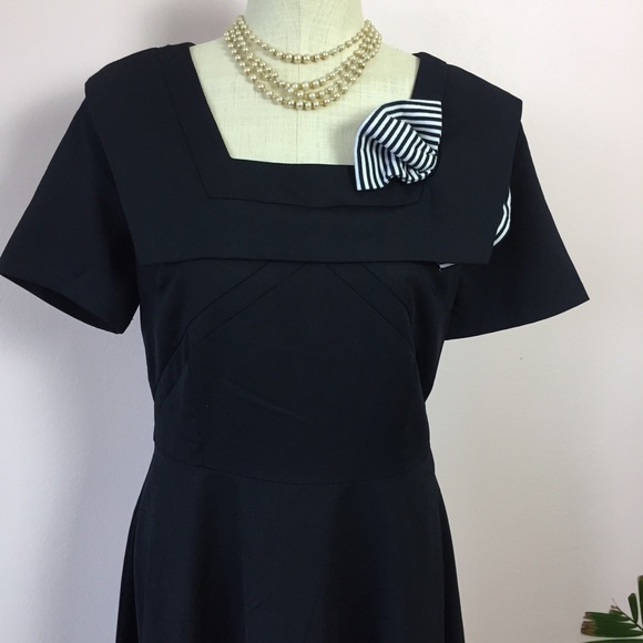 Navy Blue Bettie Page Dress (L-XL) - Picture 3 of 7